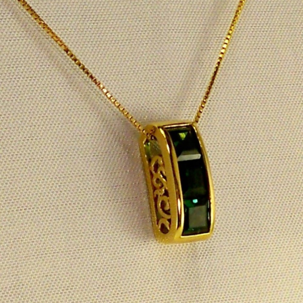 NEW Vintage R C by Adrienne Emerald Green Cubic Zirconias, Gold Necklace